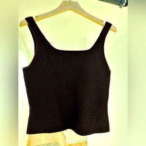 ARITZIA / BABATON Sculpt Knit Squareneck Tank